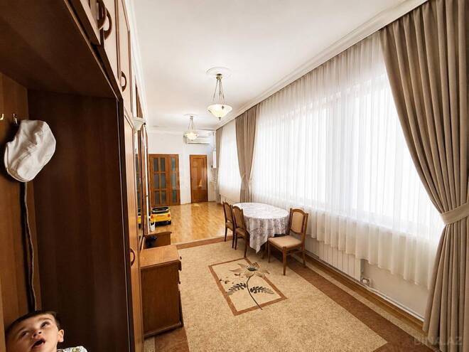 Satılır 4 otaqlı köhnə tikili 114 m², Nizami m., photo 7 from 16