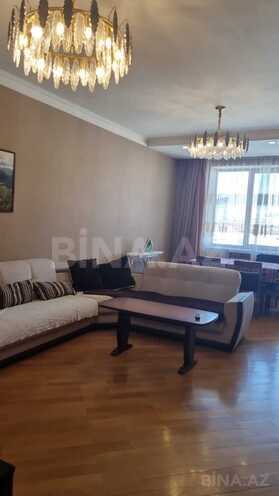Сдаётся 3-комн. новостройка 140 м², м. Низами, photo 3 from 14