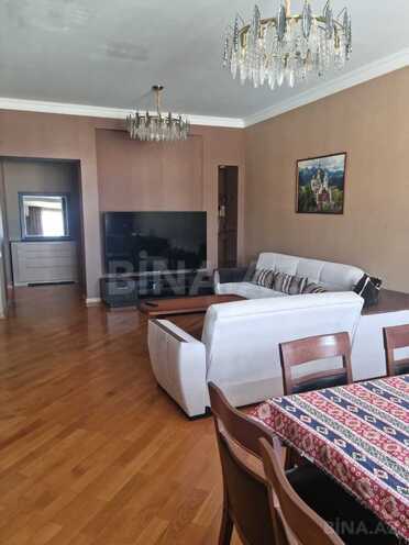 Сдаётся 3-комн. новостройка 140 м², м. Низами, photo 5 from 14