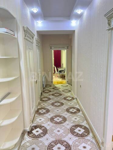 Сдается 3-комн. новостройка 143 м², м. Нефтчиляр, photo 10 from 15