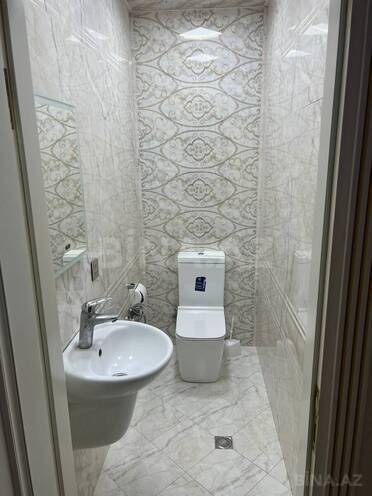 Сдаётся 3-комн. новостройка 145 м², м. Кара Караев, photo 11 from 15
