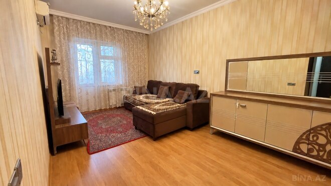 Satılır 2 otaqlı köhnə tikili 60 m², Həzi Aslanov q., photo 1 from 13