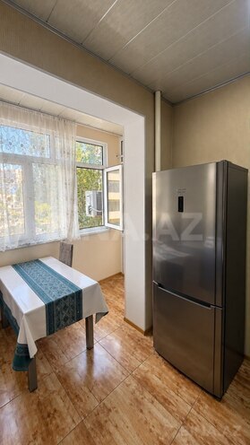 Satılır 2 otaqlı köhnə tikili 60 m², Həzi Aslanov q., photo 10 from 13