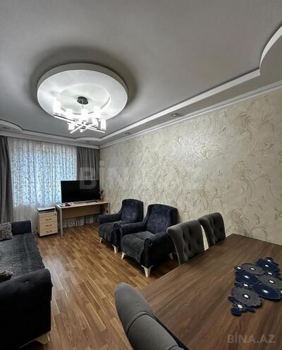 Satılır 3 otaqlı köhnə tikili 80 m², Bakıxanov q., photo 1 from 15