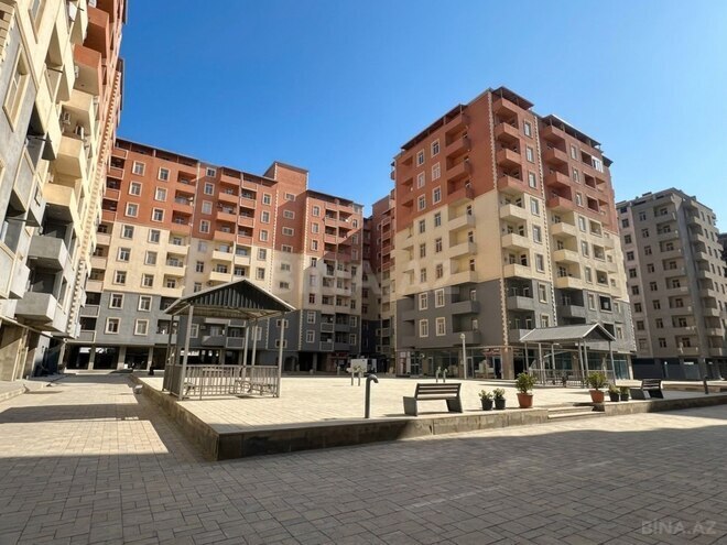 Satılır 2 otaqlı yeni tikili 68.7 m², Saray q., photo 1 from 9