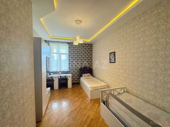 Продаётся 3-комн. новостройка 130 м², м. Элмляр Академиясы, photo 13 from 20