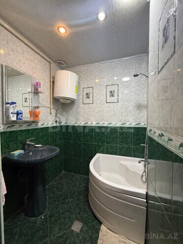 Продается 2-комн. вторичка 60 м², м. Ази Асланов, photo 13 from 15