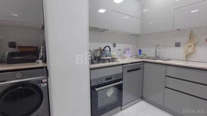 Продаётся 3-комн. вторичка 104 м², м. Элмляр Академиясы, photo 13 from 32
