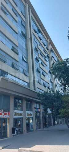 Продаётся 3-комн. вторичка 80 м², м. Гянджлик, photo 1 from 16