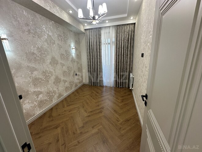 Продаётся 4-комн. новостройка 127 м², м. Кара Караев, photo 22 from 26