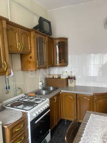İcarəyə verilir 2 otaqlı köhnə tikili 65 m², 28 May m., photo 5 from 13