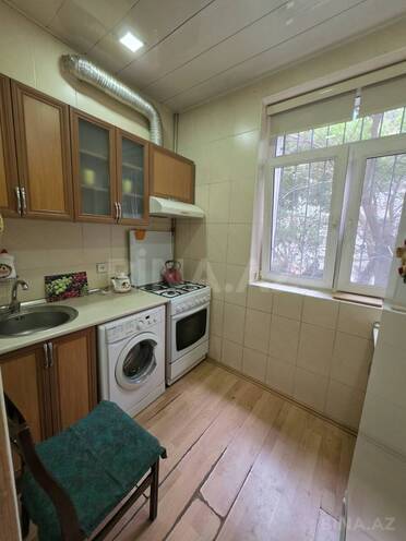 Satılır 2 otaqlı köhnə tikili 50 m², Nəsimi r., photo 9 from 13