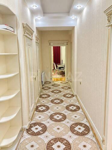 Сдаётся 3-комн. новостройка 143 м², м. Нефтчиляр, photo 12 from 15