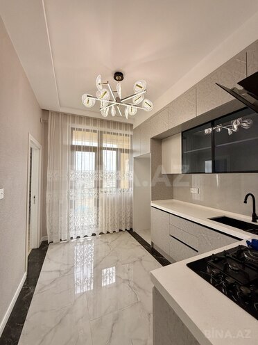 Продаётся 3-комн. новостройка 90 м², м. Нефтчиляр, photo 9 from 13