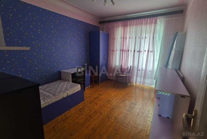 Satılır 4 otaqlı köhnə tikili 100 m², Xalqlar Dostluğu m., photo 5 from 9