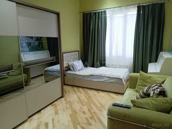 İcarəyə verilir 3 otaqlı yeni tikili 130 m², 28 May m., photo 11 from 31