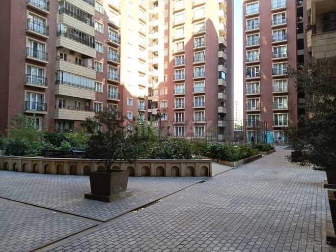 İcarəyə verilir 3 otaqlı yeni tikili 130 m², 28 May m., photo 4 from 31