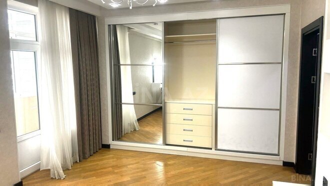 Сдается 3-комн. новостройка 120 м², м. Нефтчиляр, photo 4 from 18