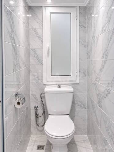 Satılır 2 otaqlı köhnə tikili 60 m², Həzi Aslanov m., photo 8 from 9