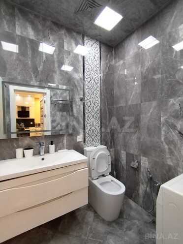 Сдаётся 2-комн. новостройка 65 м², м. 8 ноября, photo 17 from 18
