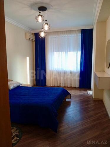 Сдаётся 3-комн. новостройка 100 м², м. Низами, photo 8 from 12