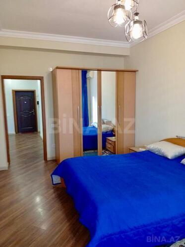 Сдаётся 3-комн. новостройка 100 м², м. Низами, photo 6 from 12