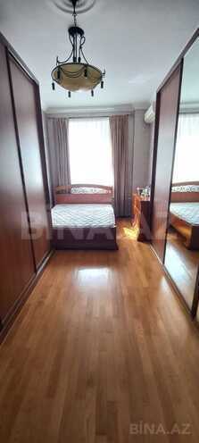 Сдаётся 2-комн. новостройка 70 м², м. Низами, photo 8 from 12