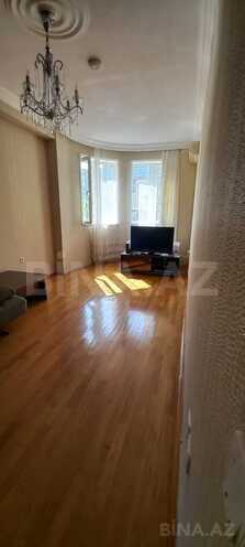 Сдаётся 2-комн. новостройка 70 м², м. Низами, photo 6 from 12