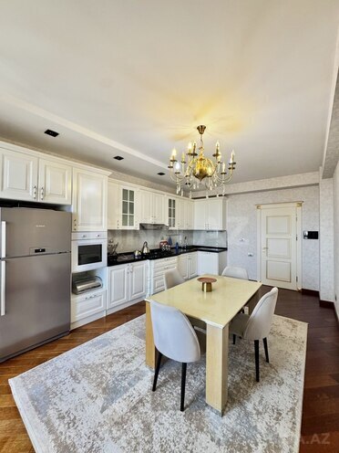 Satılır 5 otaqlı yeni tikili 257 m², Gənclik m., photo 19 from 32