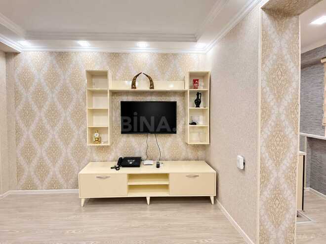 Сдается 2-комн. вторичка 55 м², м. Кара Караев, photo 4 from 12