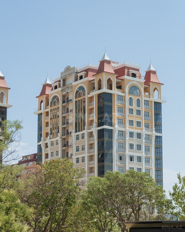 Triumf Palace tikinti şirkətinə məxsus yaşayış kompleksi-collage-photo-2