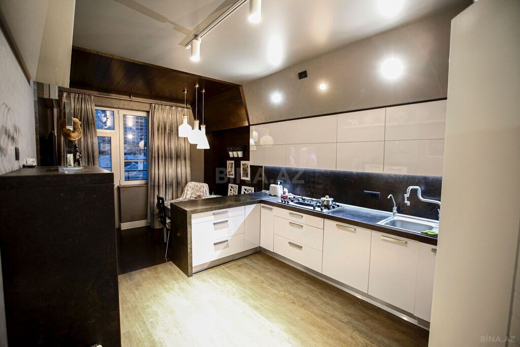4-комн. новостройка - м. 28 мая - 180 м² (13)