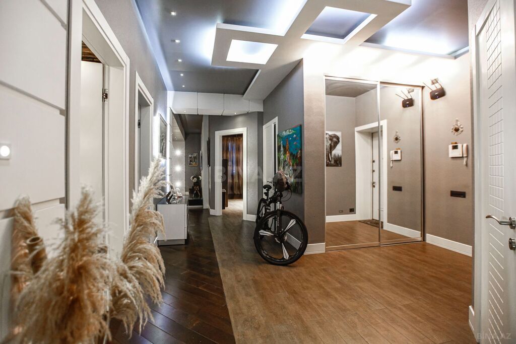 4-комн. новостройка - м. 28 мая - 180 м² (9)