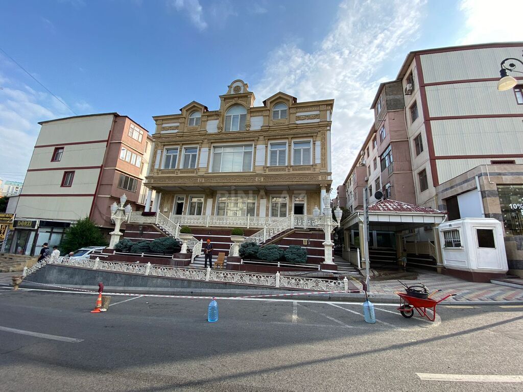 5-комн. офис - м. Мемар Аджеми - 300 м² (1)