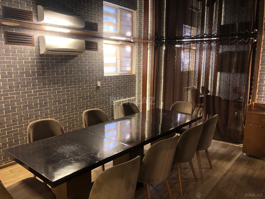 Obyekt - İnşaatçılar m. - 300 m² (23)