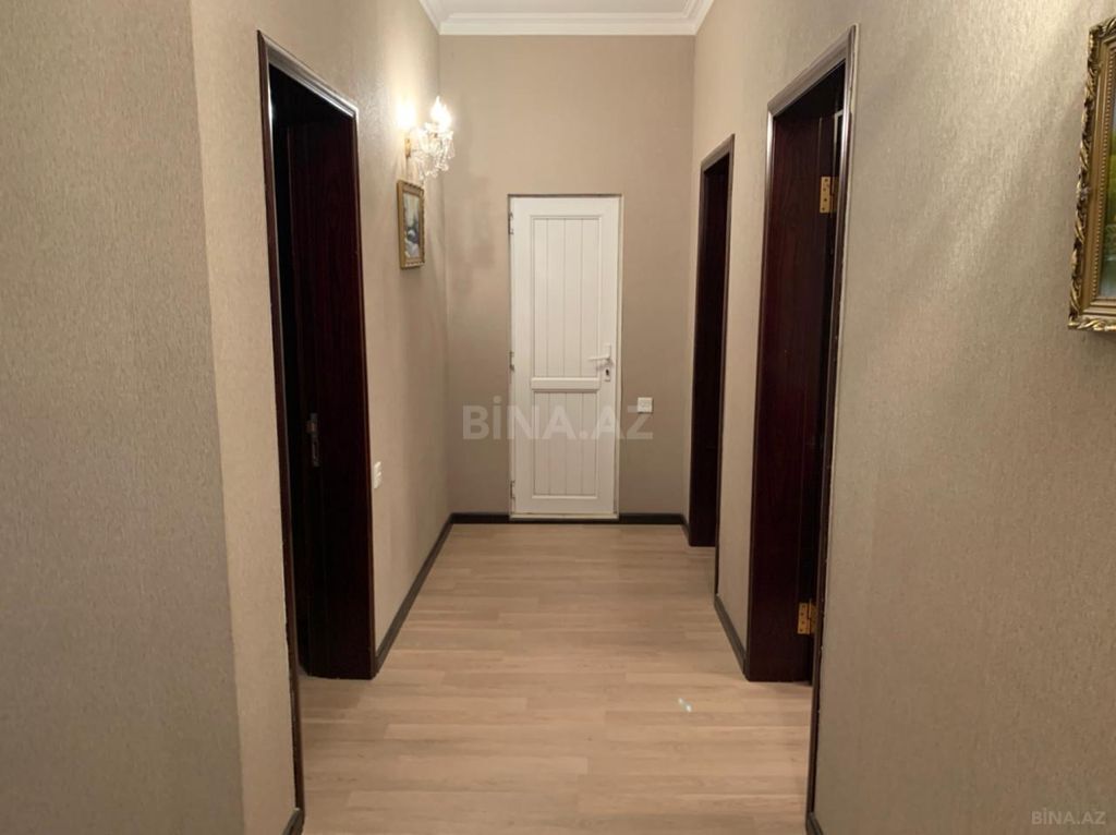 5 otaqlı həyət evi/bağ evi - Novxanı q. - 400 m² (28)