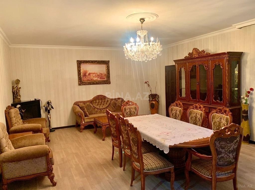 5 otaqlı həyət evi/bağ evi - Novxanı q. - 400 m² (10)