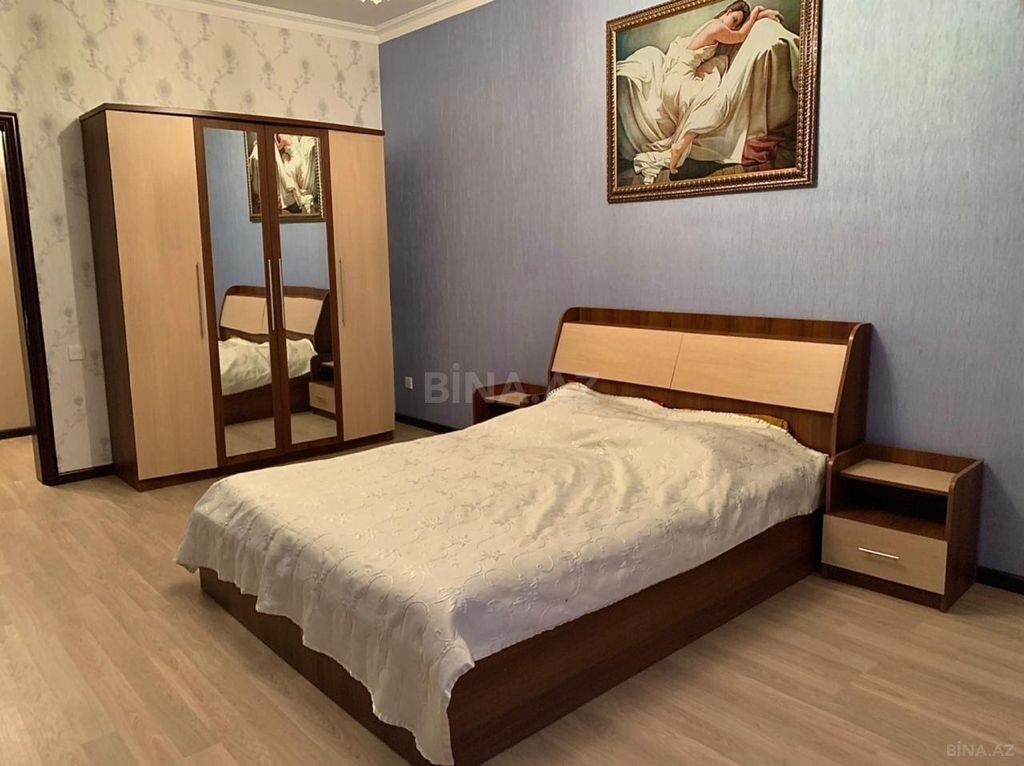 5 otaqlı həyət evi/bağ evi - Novxanı q. - 400 m² (15)