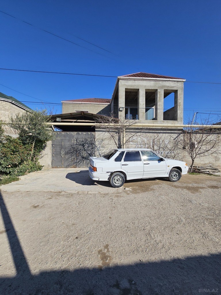 5 otaqlı həyət evi/bağ evi - Mərdəkan q. - 200 m² (1)