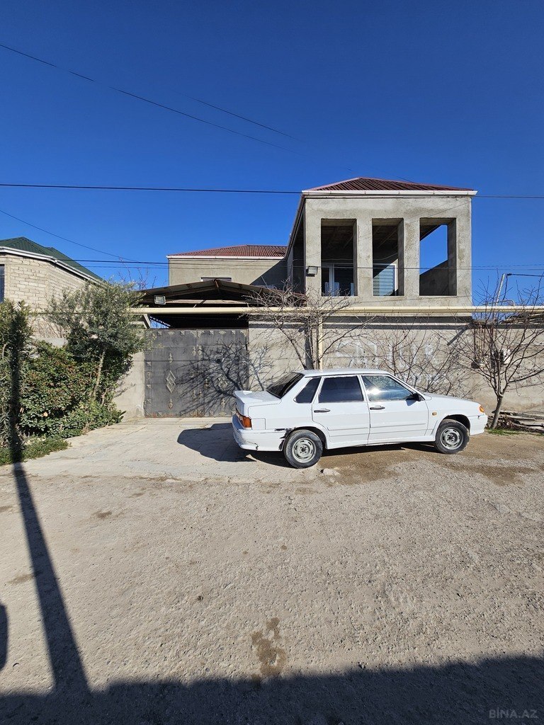 5 otaqlı həyət evi/bağ evi - Mərdəkan q. - 200 m² (2)