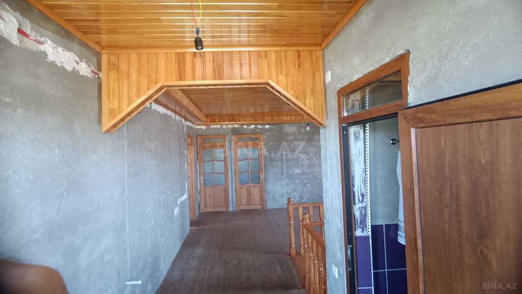 6 otaqlı həyət evi/bağ evi - Saray q. - 240 m² (3)