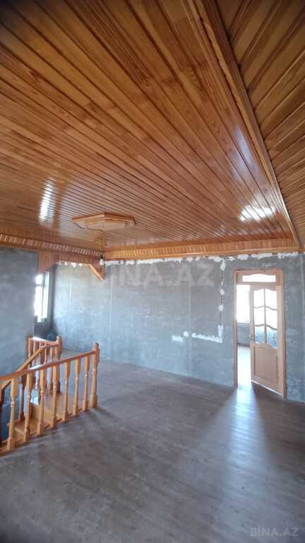 6 otaqlı həyət evi/bağ evi - Saray q. - 240 m² (4)