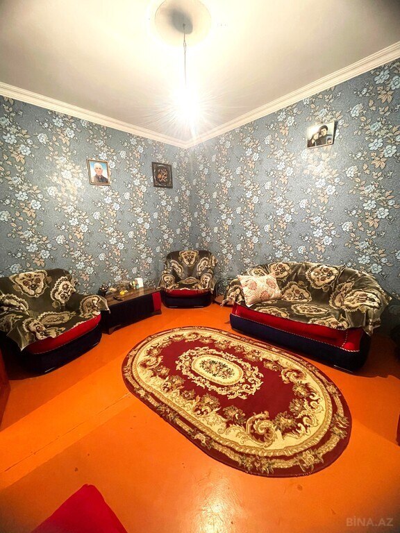 2 otaqlı köhnə tikili - 28 May m. - 70 m² (2)