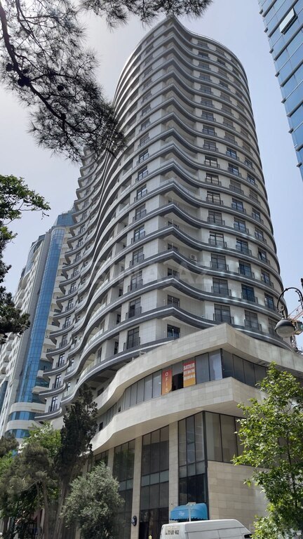 3 otaqlı yeni tikili - 28 May m. - 102.8 m² (1)