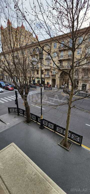 3-комн. вторичка - м. Низами - 110 м² (1)