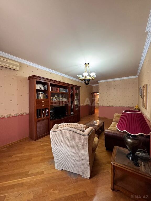 4-комн. новостройка - м. 28 мая - 230 м² (11)