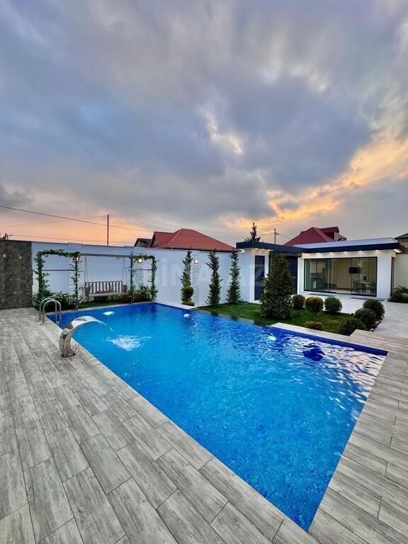 5-комн. дом/дача - пос. Мардакан - 265 м² (2)