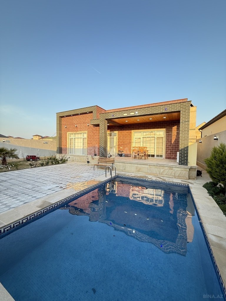 4 otaqlı həyət evi/bağ evi - Şüvəlan q. - 160 m² (1)