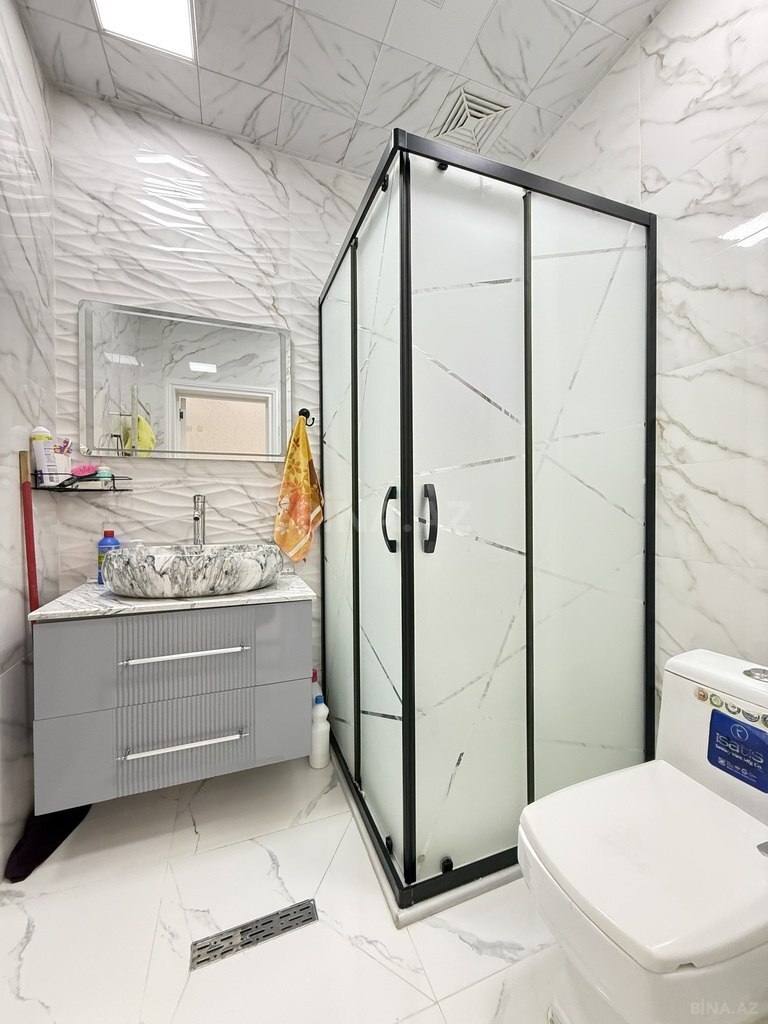4 otaqlı həyət evi/bağ evi - Şüvəlan q. - 160 m² (16)