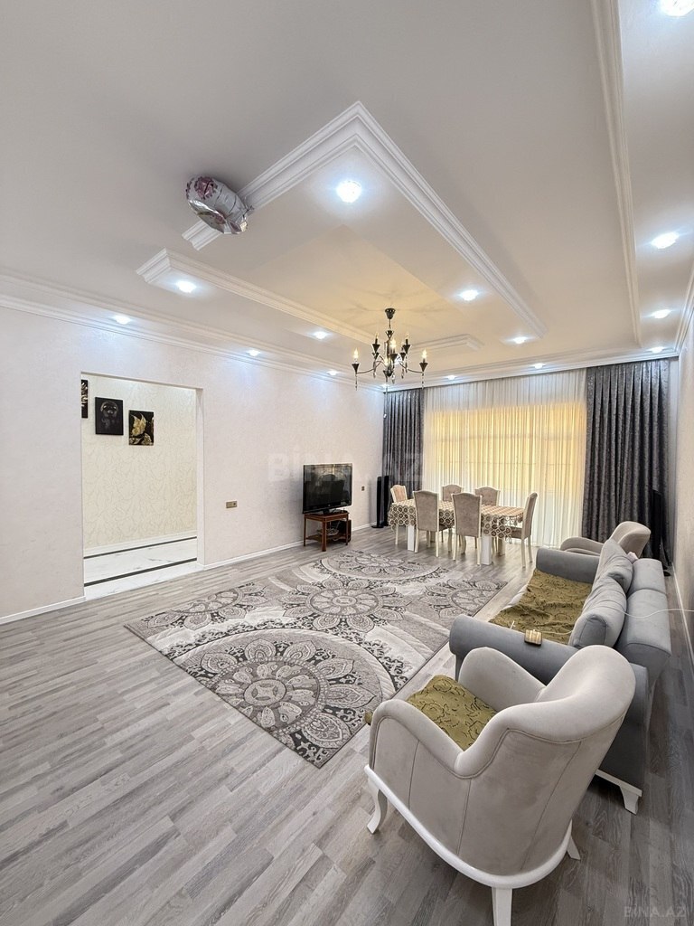 4 otaqlı həyət evi/bağ evi - Şüvəlan q. - 160 m² (11)